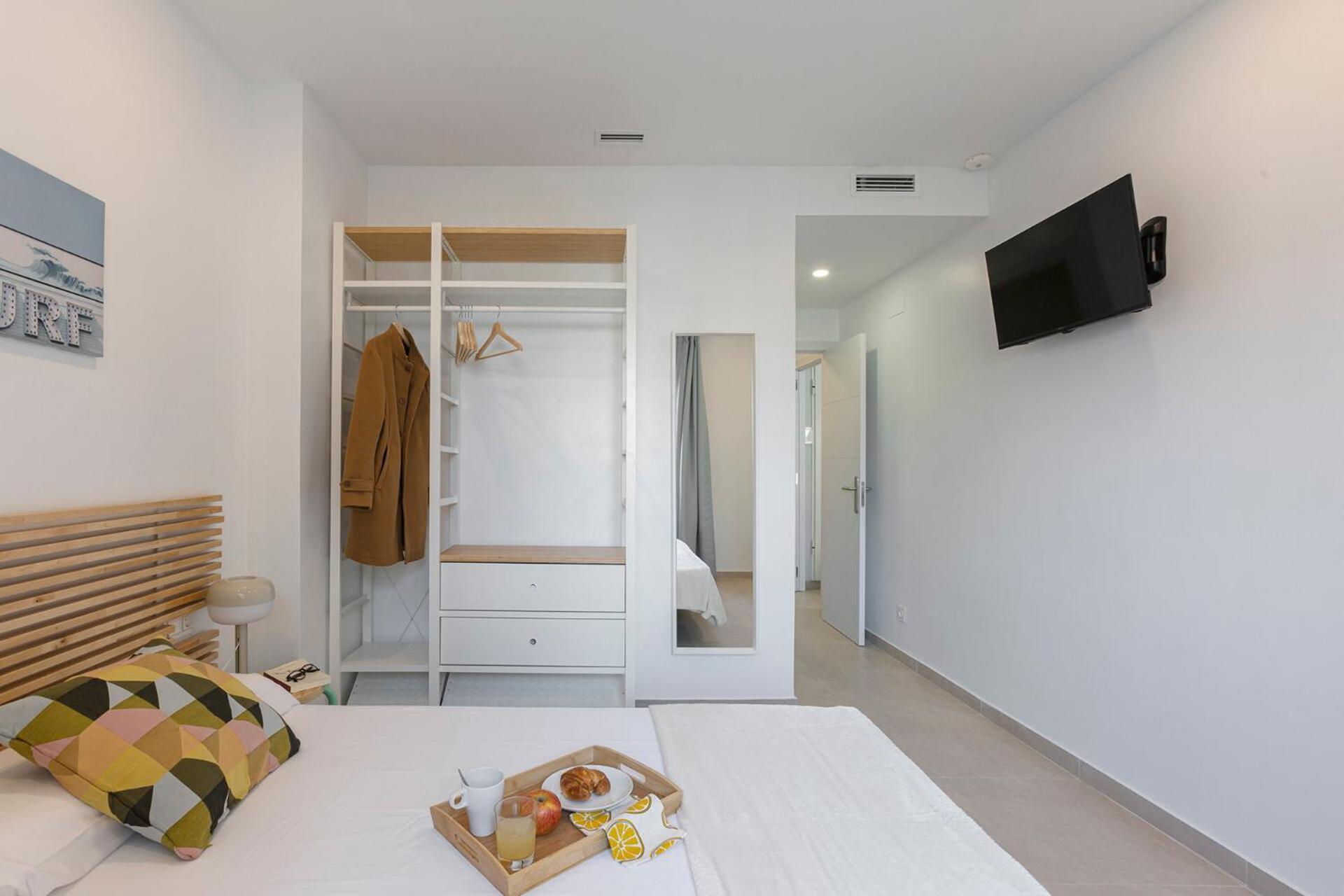 Apartamento 4235 - Ab Santa Coloma Iii
