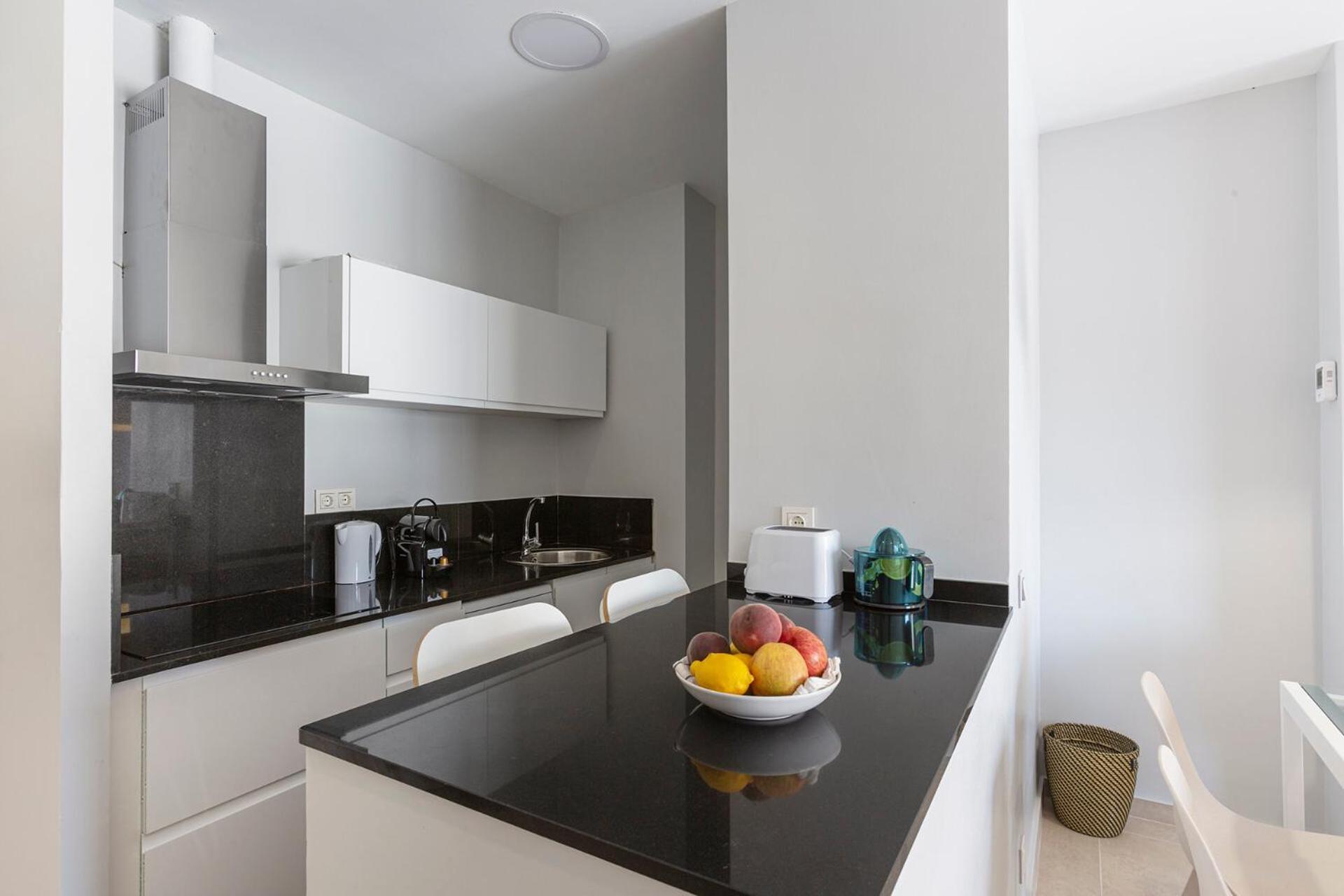 4235 - Ab Santa Coloma Iii Apartamento