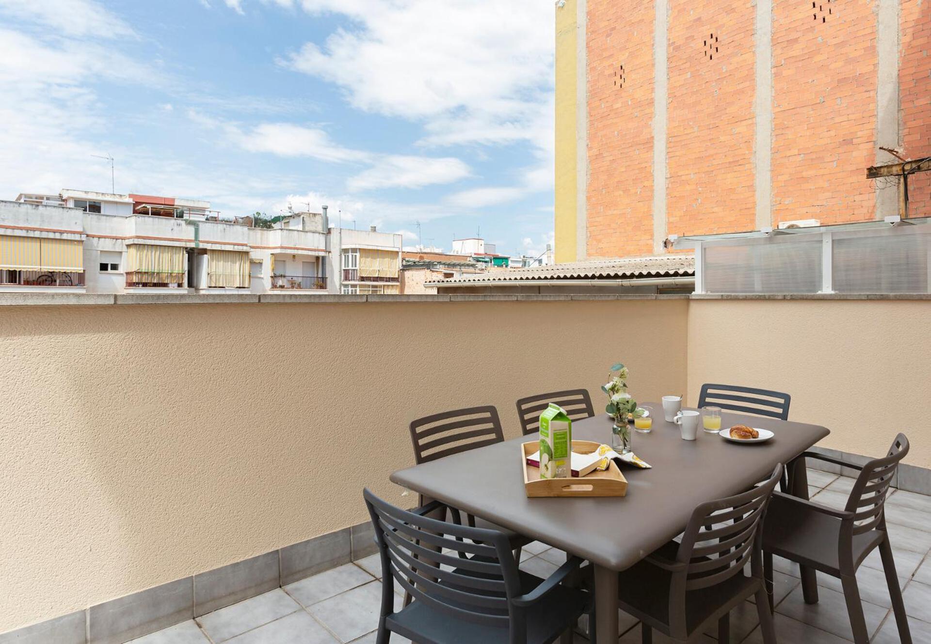 4235 - Ab Santa Coloma Iii Apartamento Barcelona